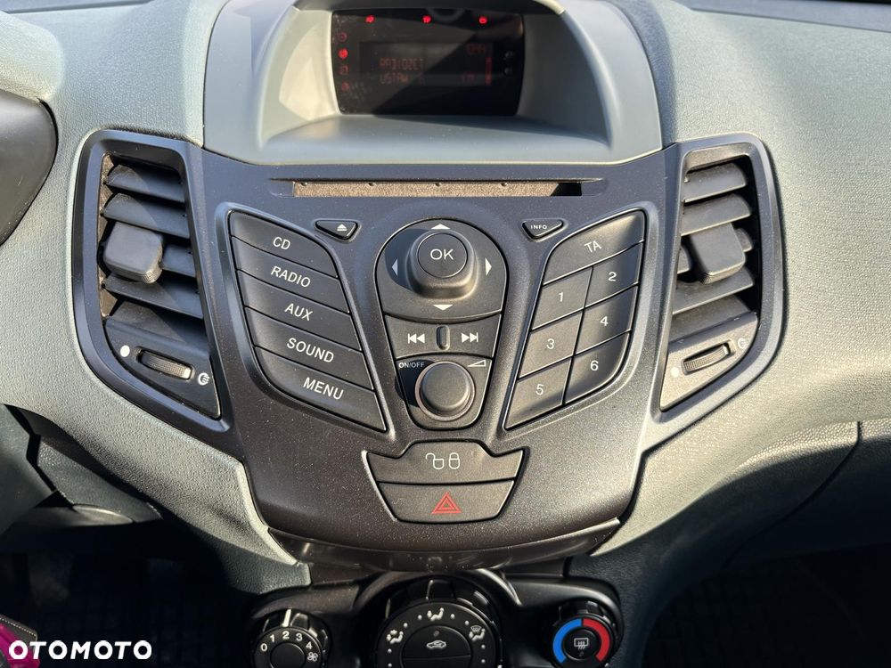 Ford Fiesta 1.4 TDCI - 21