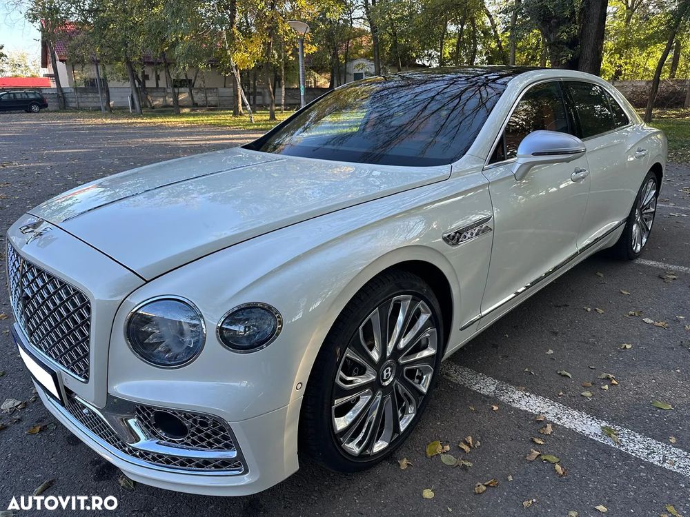Bentley Flying Spur - 2