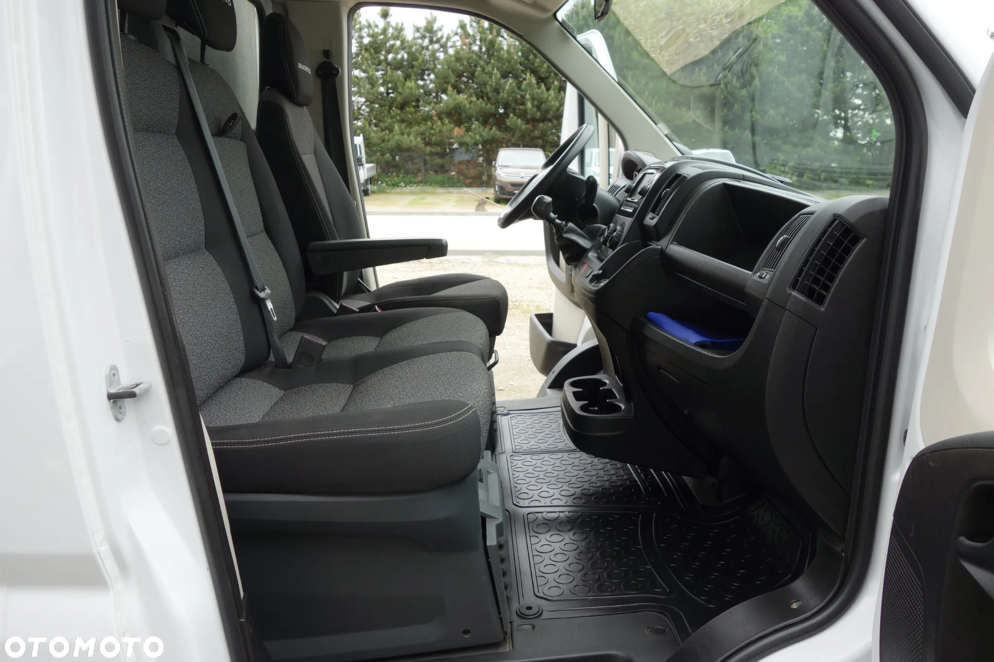 Fiat Ducato 2.3 Multi-Jet 130 KM Skrzynia 4.50 m - 16