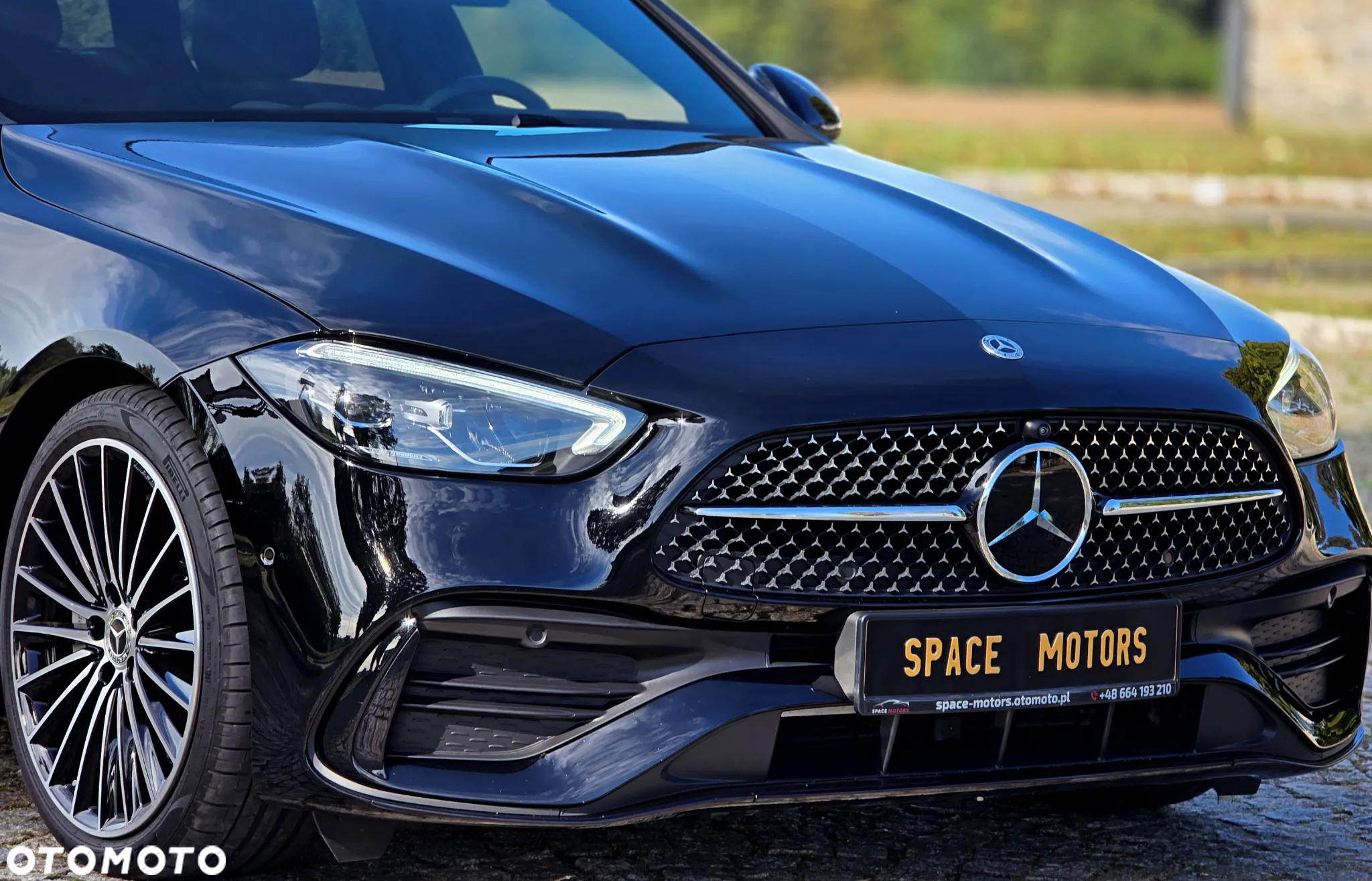 Mercedes-Benz Klasa C 220 d 4Matic T 9G-TRONIC AMG Line - 2
