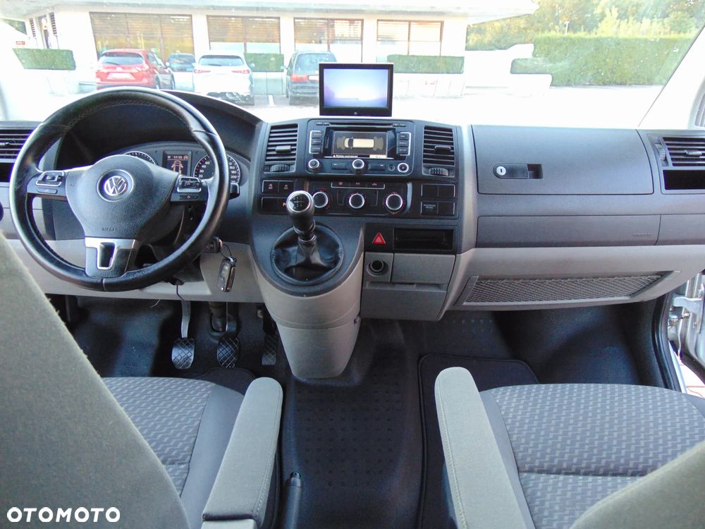 Volkswagen Transporter T5 TDI L2H1 - 29