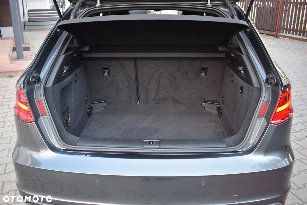 Audi A3 Sportback 2.0 TDI (clean diesel) S line Sportpaket - 18