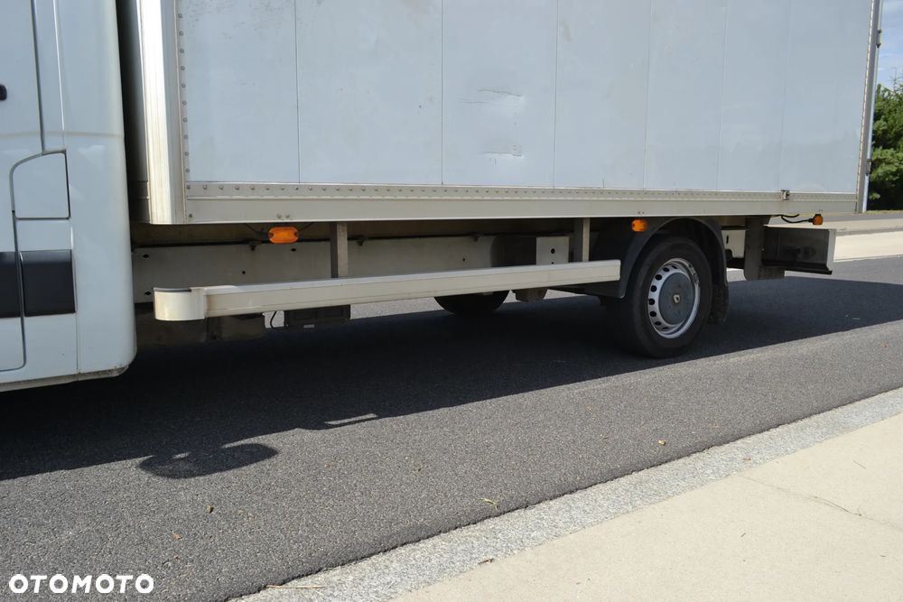 Renault Master - 25