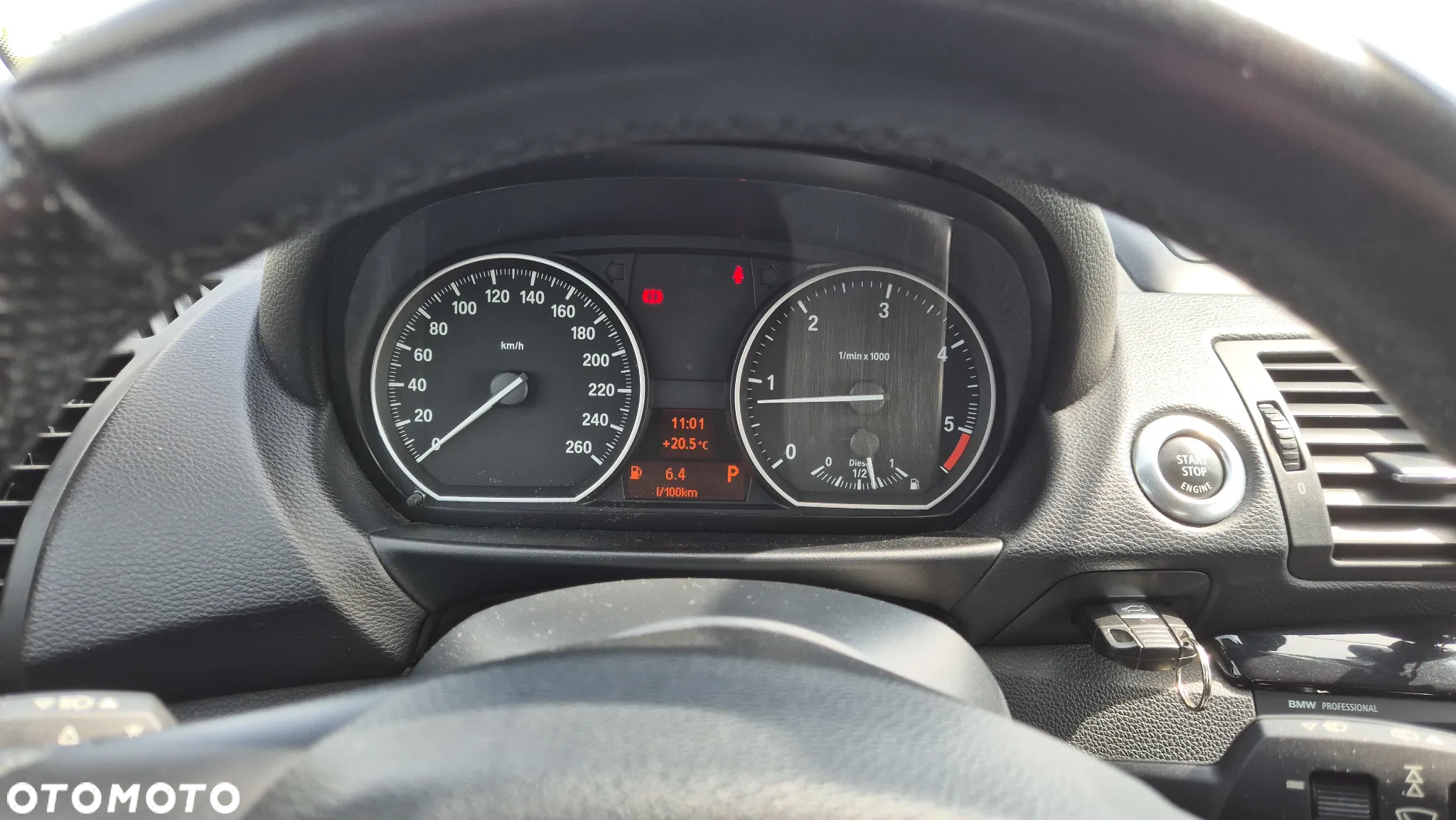 BMW Seria 1 - 25