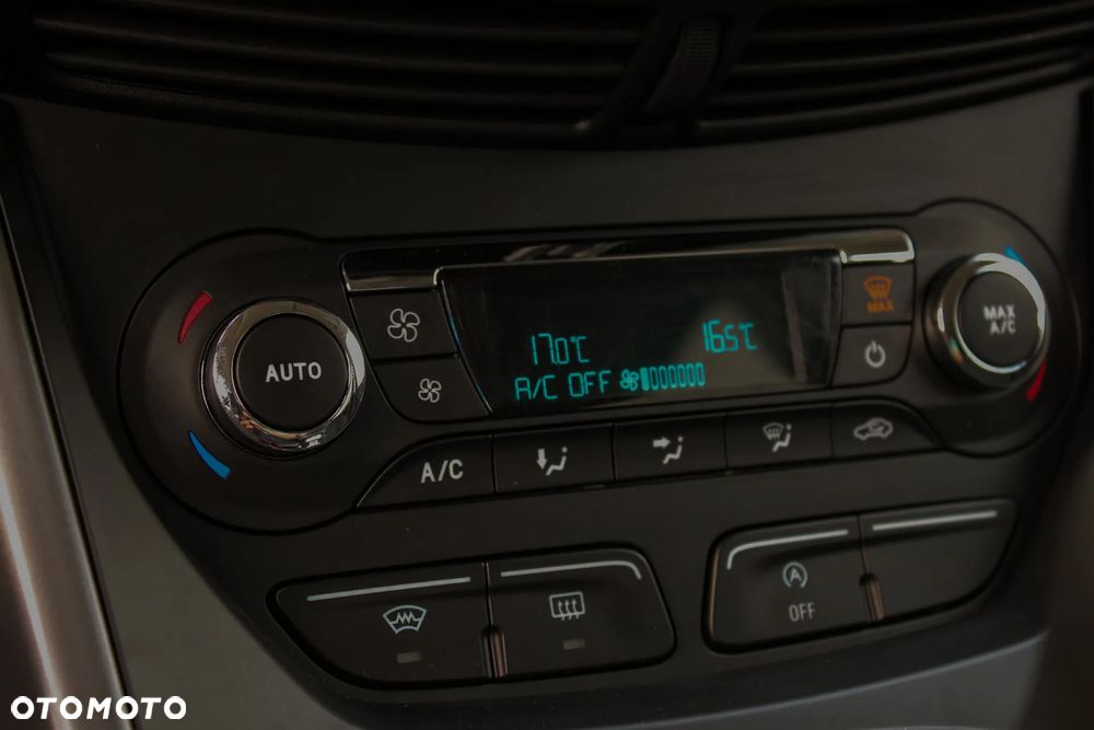 Ford Kuga 1.5 EcoBoost FWD Titanium ASS GPF - 25
