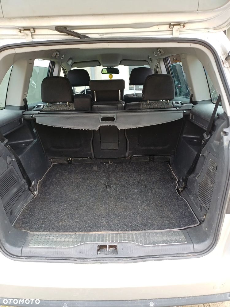 Opel Zafira 1.9 CDTI Cosmo - 8