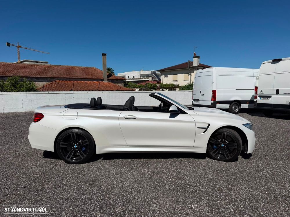 BMW M4 Auto - 12