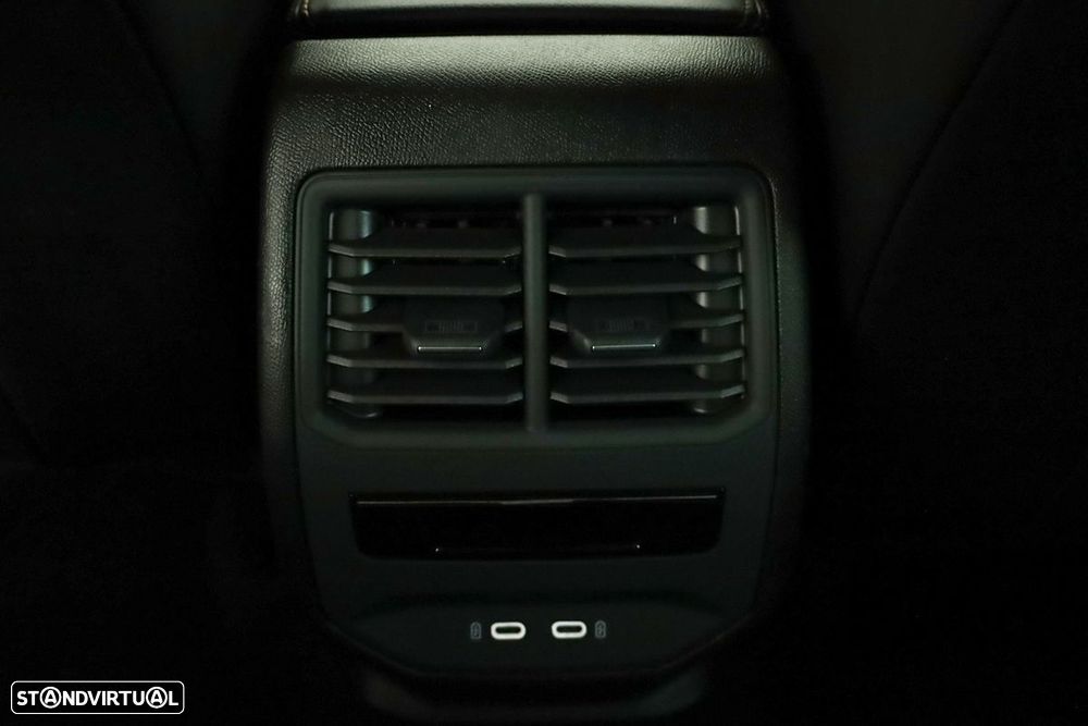 Cupra Formentor 1.4 e-Hybrid DSG - 22