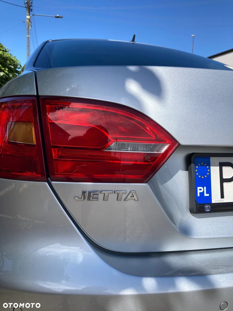 Volkswagen Jetta 1.2 TSI Comfortline - 33