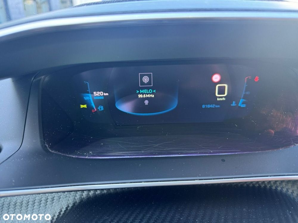 Peugeot 208 - 14