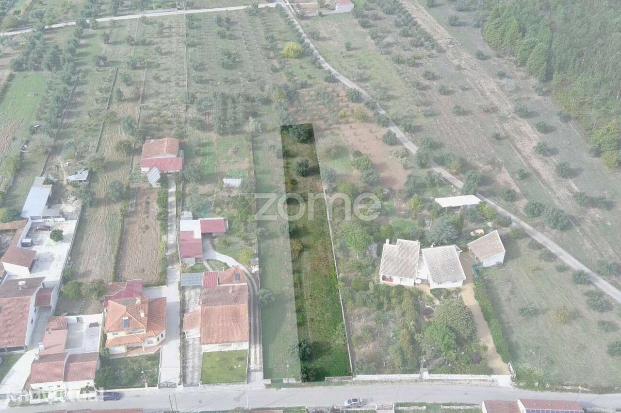 Terreno com 1110 m2 em Fornos de Cadima