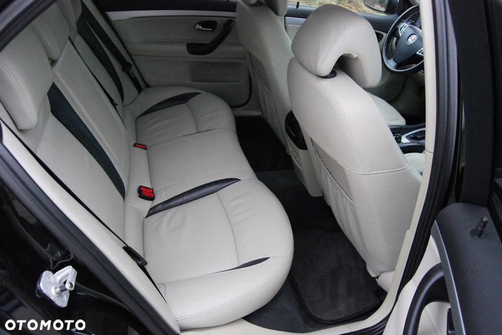 Saab 9-3 2.0T Aero - 22