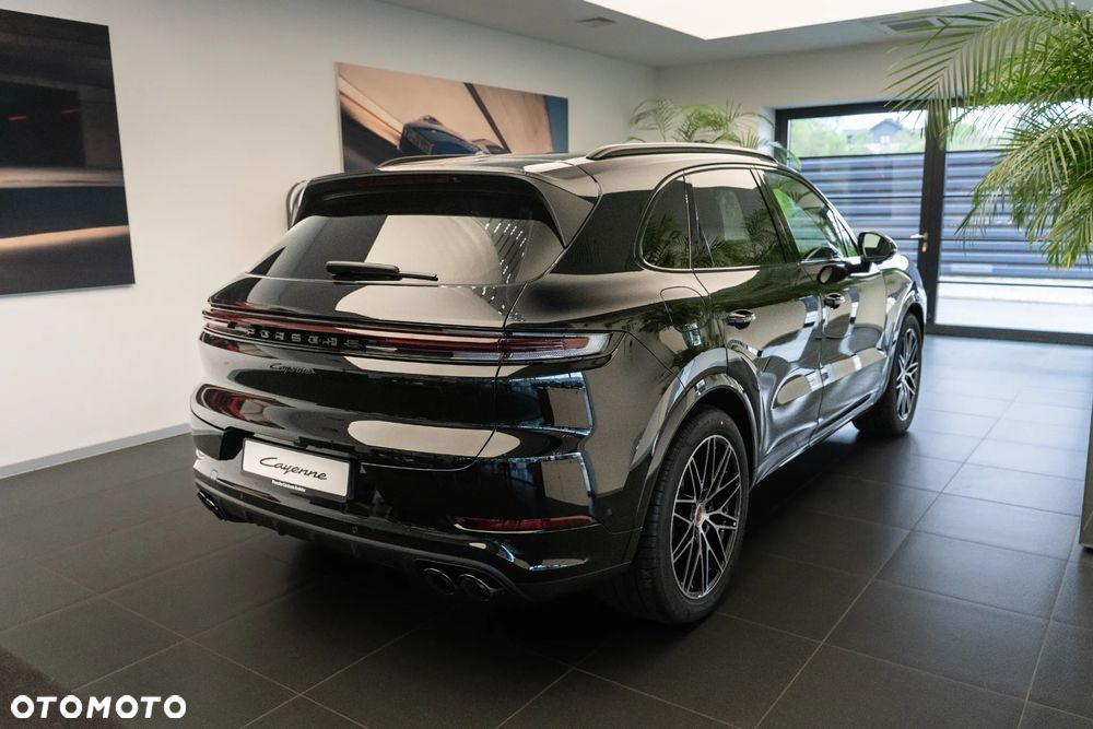 Porsche Cayenne Black Edition - 4