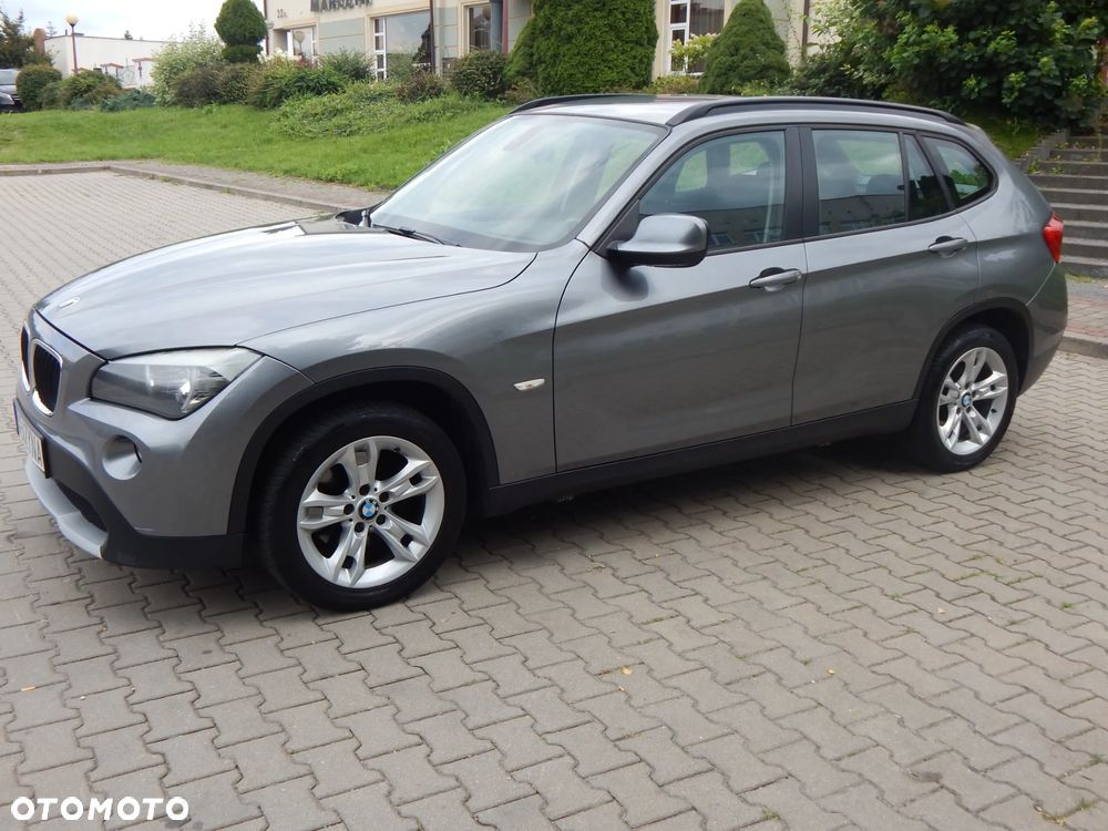 BMW X1 xDrive20i - 9