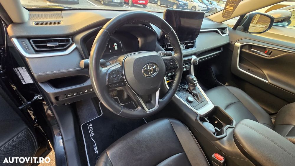 Toyota RAV4 2.5 VVT-iE 4x4 Luxury - 6