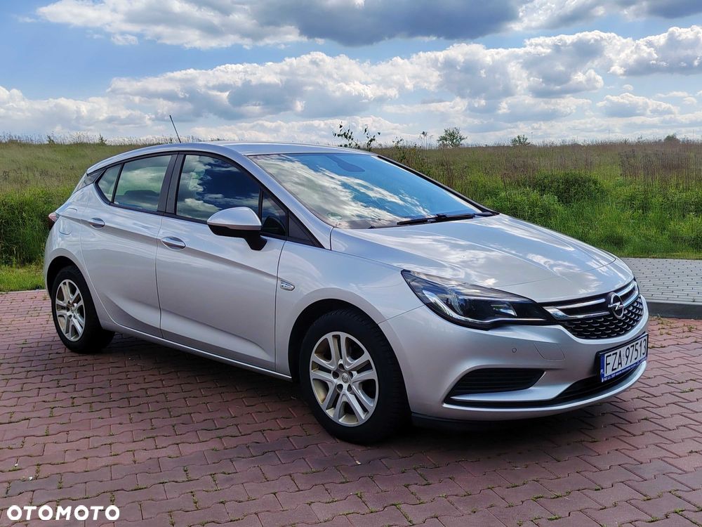 Opel Astra - 1
