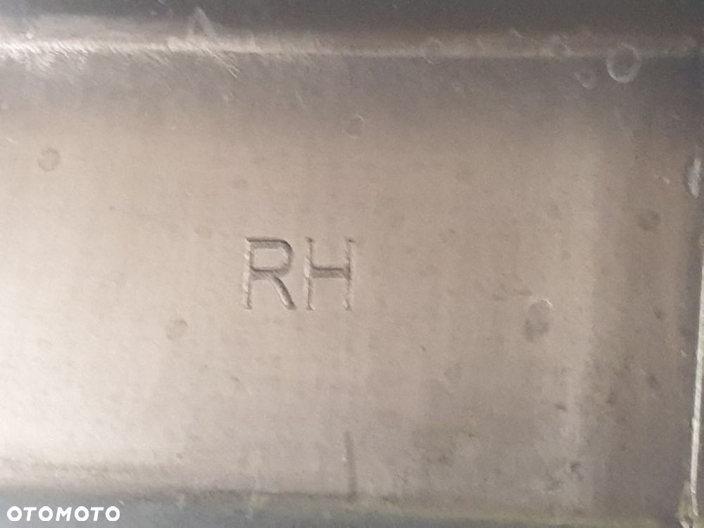 LEXUS ES gen VII 18-21 r Osłona Przeciw Błotna Prawa Lewa - 9