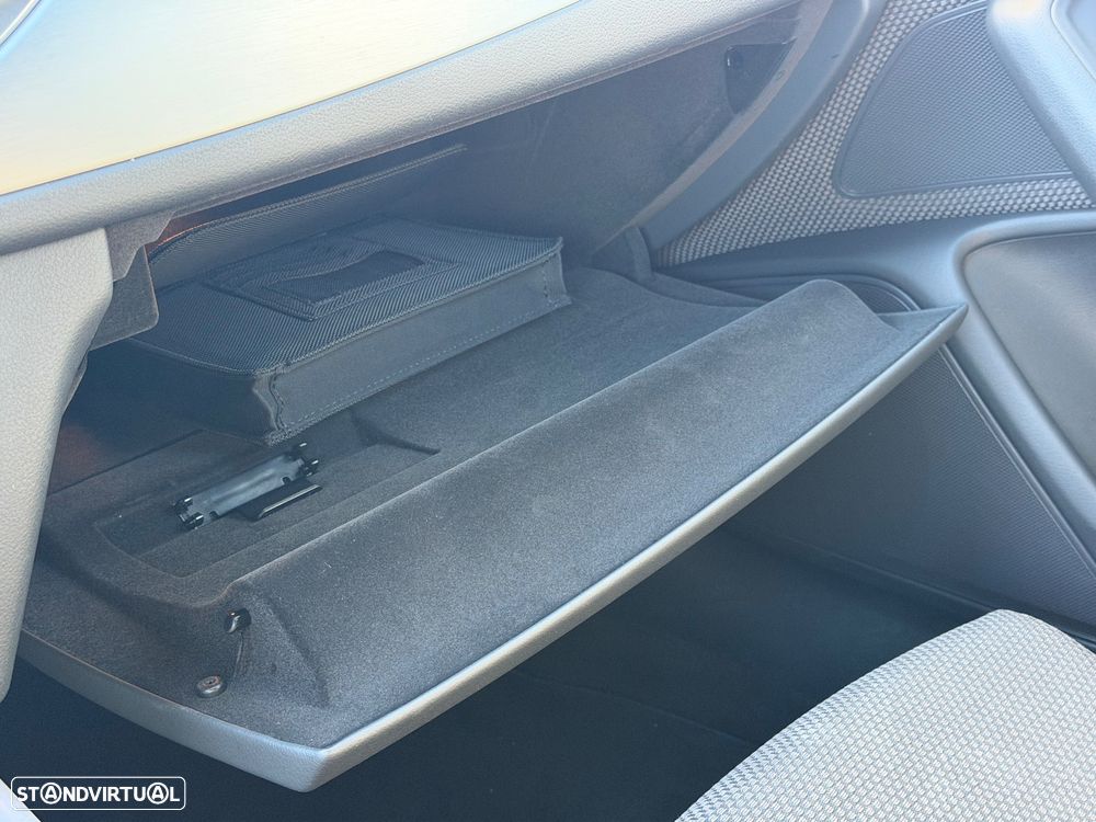 Audi A6 Avant 2.0 TDi S-line S tronic - 41