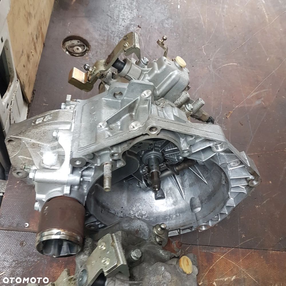 skrzynia biegów 6 speed biegów lancia fiat bravo II doblo mito grande punto evo 500 panda seicento idea musa albea cc sporting 6 speed biegów - 2