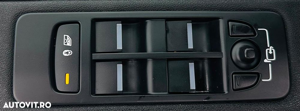 Land Rover Discovery Sport 2.0 l TD4 HSE Aut. - 12