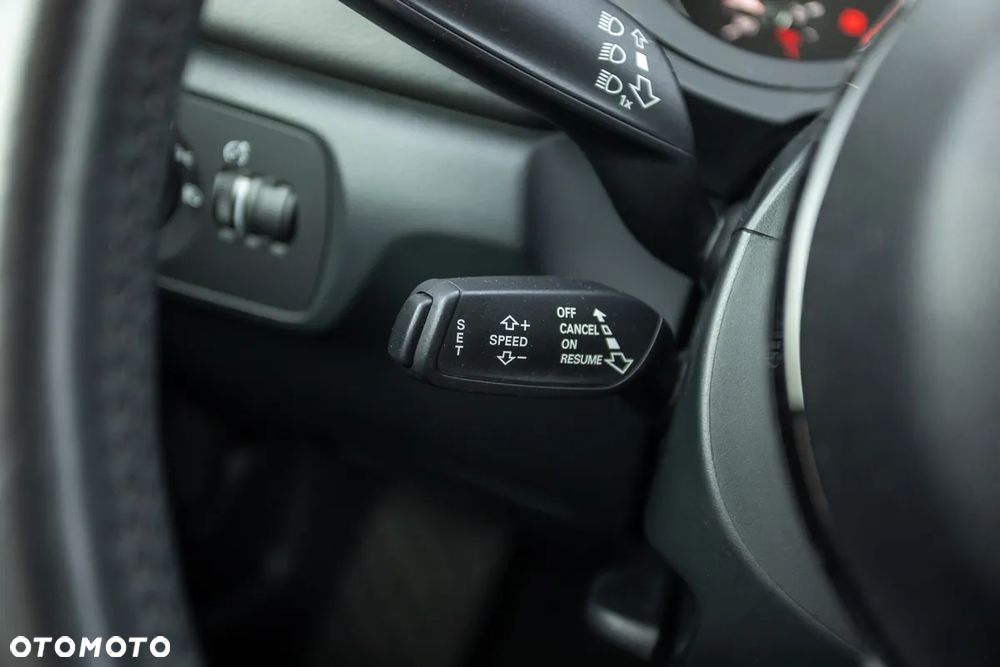 Audi Q3 1.4 TFSI S tronic - 30