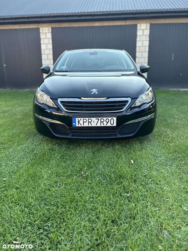 Peugeot 308 - 8