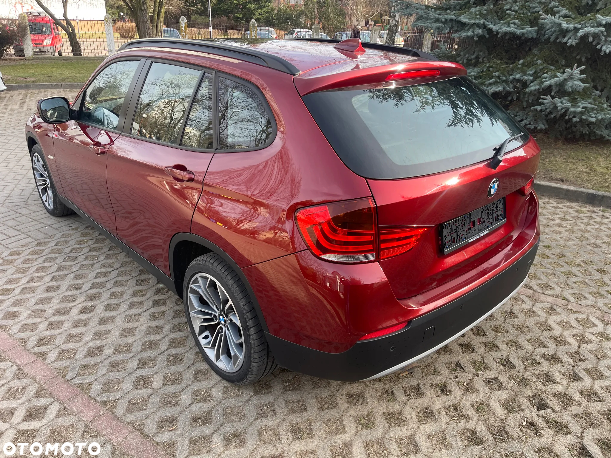 BMW X1 sDrive18d xLine - 4