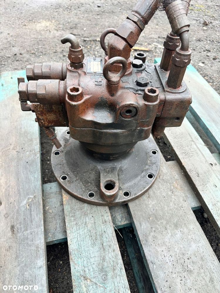 silnik reduktora obrotu volvo ec140 14539045 - 1