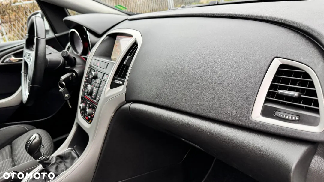 Opel Astra 1.4 Turbo Sports Tourer Innovation - 32