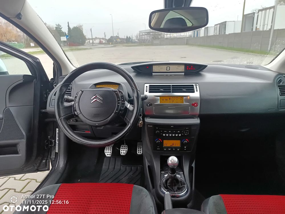 Citroën C4 1.6 16V by LOEB - 12