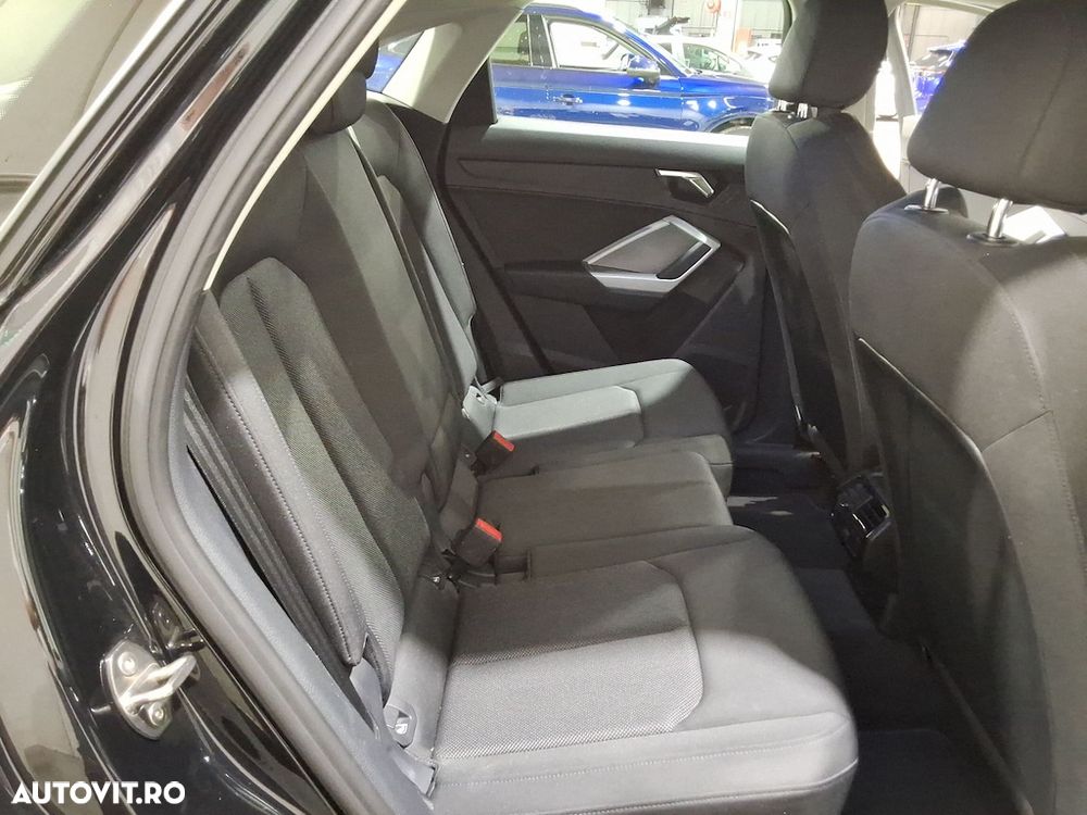Audi Q3 Sportback 35 TDI S tronic - 7