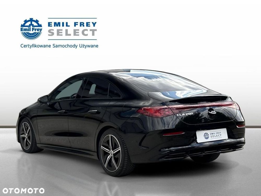 Mercedes-Benz CLA - 4
