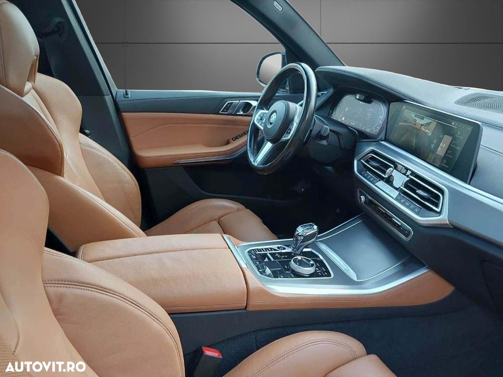 BMW X5 xDrive45e - 12