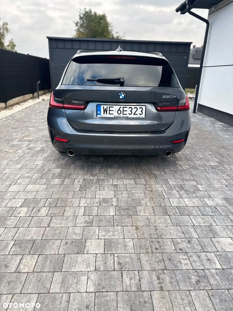 BMW Seria 3 - 37