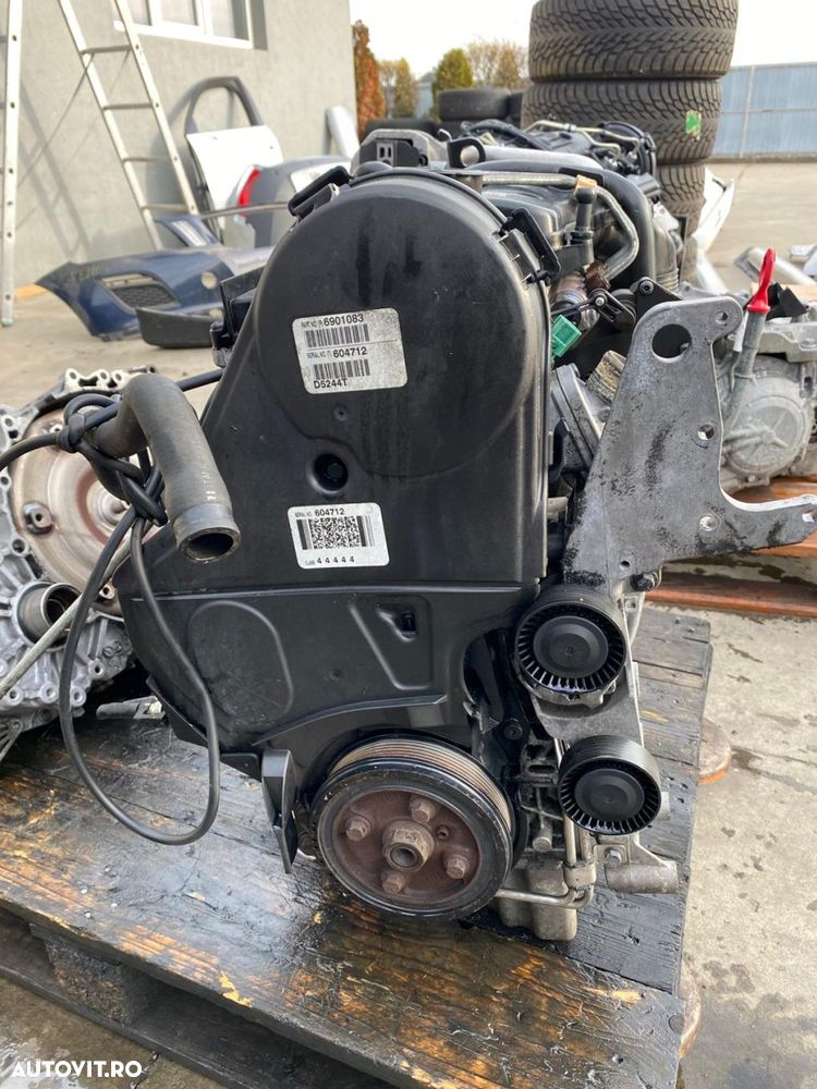 Motor Volvo S60 V70 XC70 XC90 D5244T4 8252333 36050449 36002530 - 5