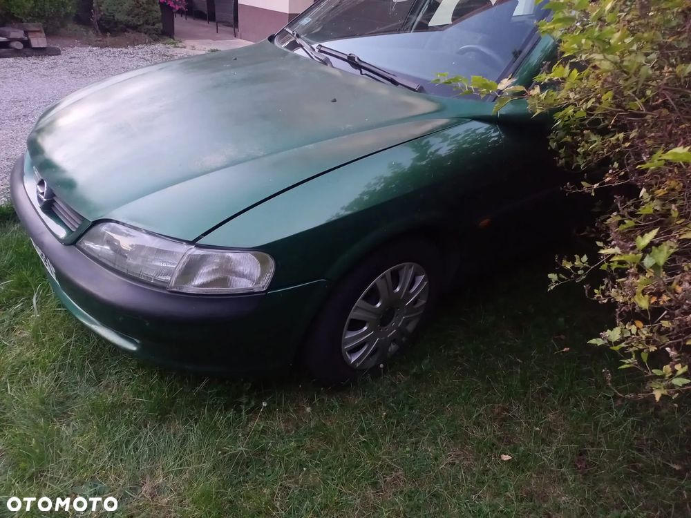 Opel Vectra - 2