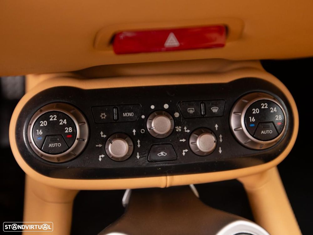 Ferrari California - 33