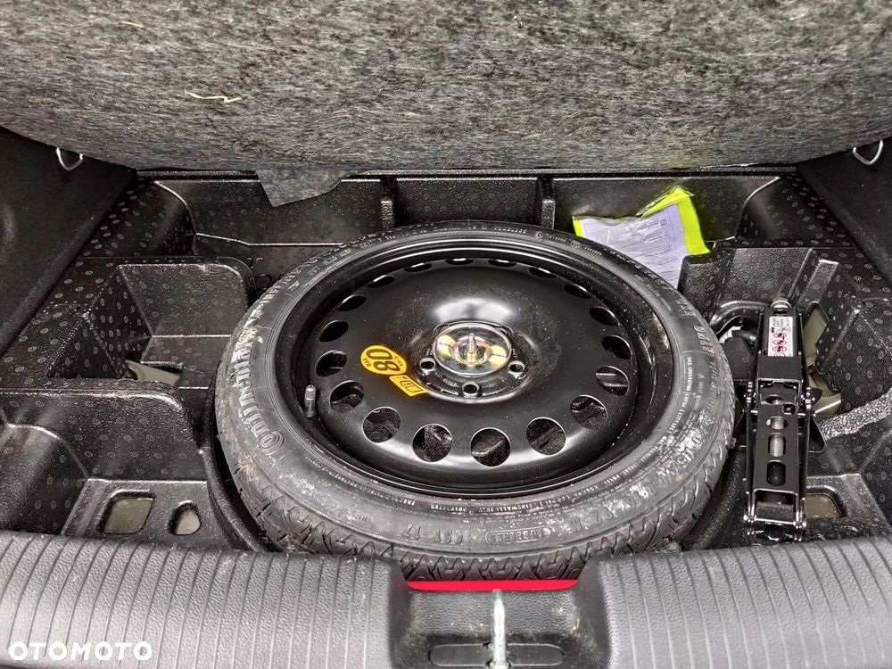 Opel Astra 1.4 Turbo Start/Stop Dynamic - 28