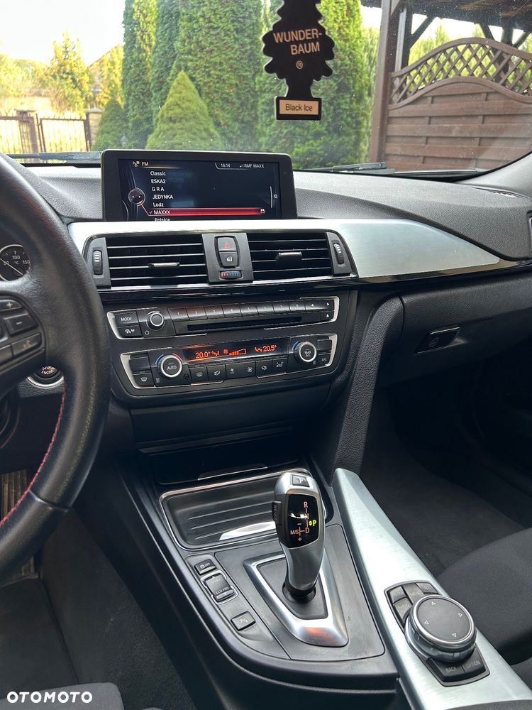 BMW Seria 3 - 12