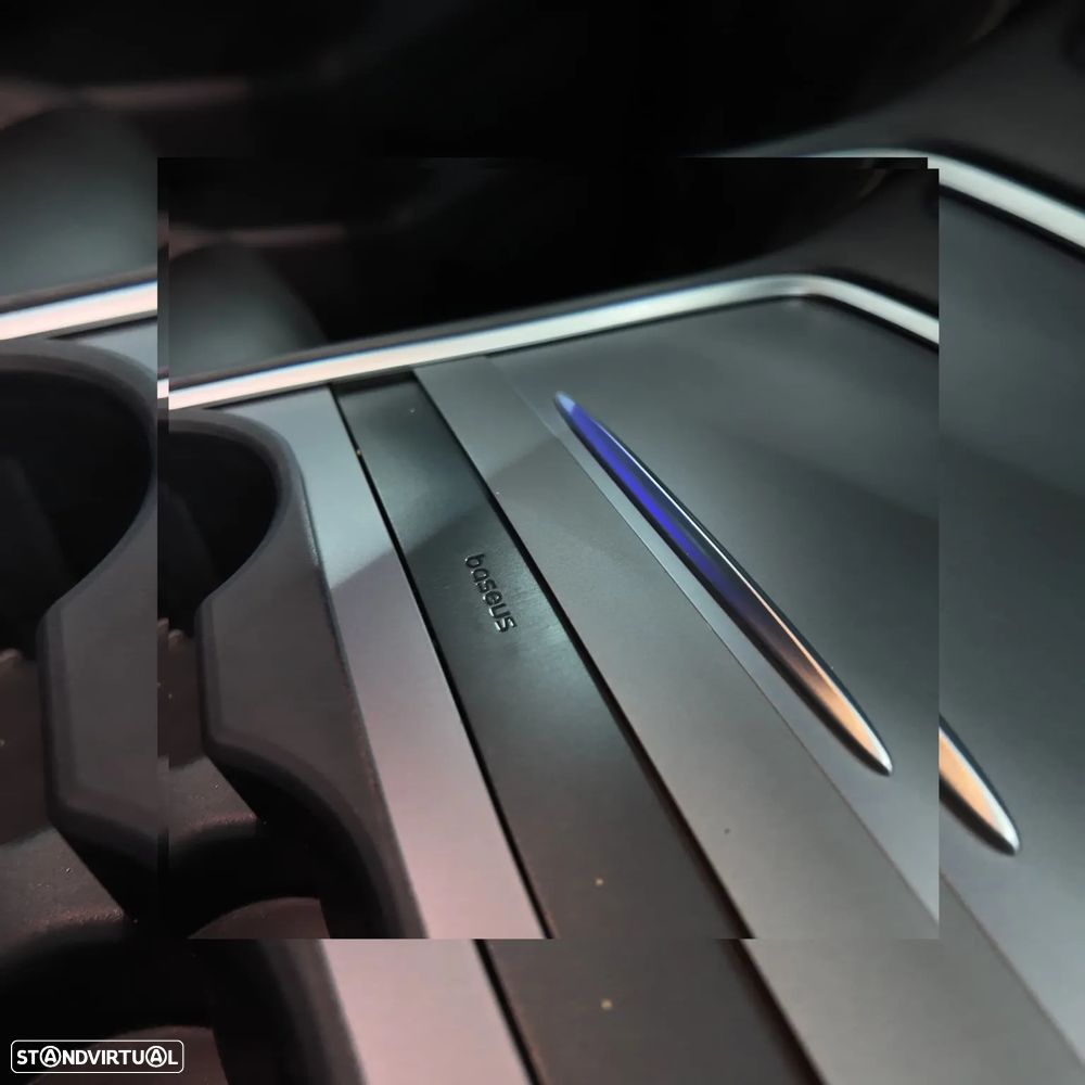 Tesla Model Y Performance Tração Integral - 13