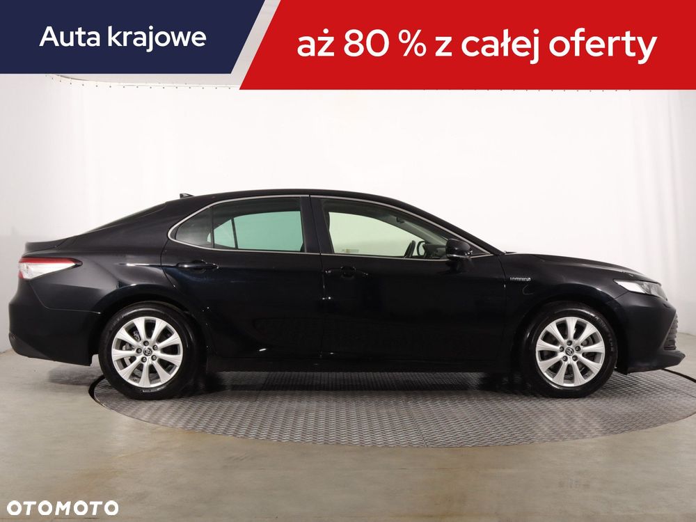 Toyota Camry - 8
