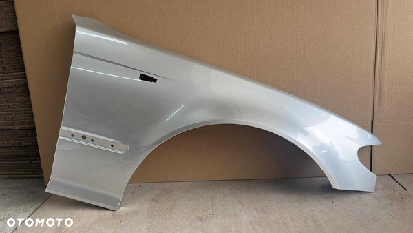 BMW E46 Lift Błotnik - 354 Titansilber - Ocynk/Nowy! Prawy