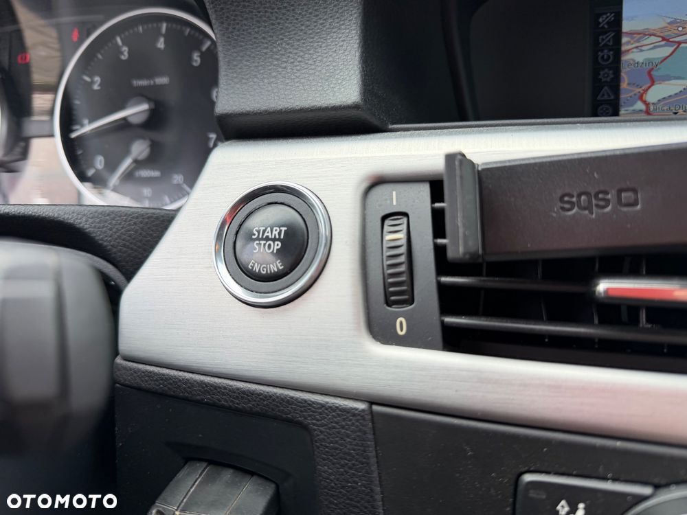 BMW Seria 3 320d Efficient Dynamics Sport Line - 20