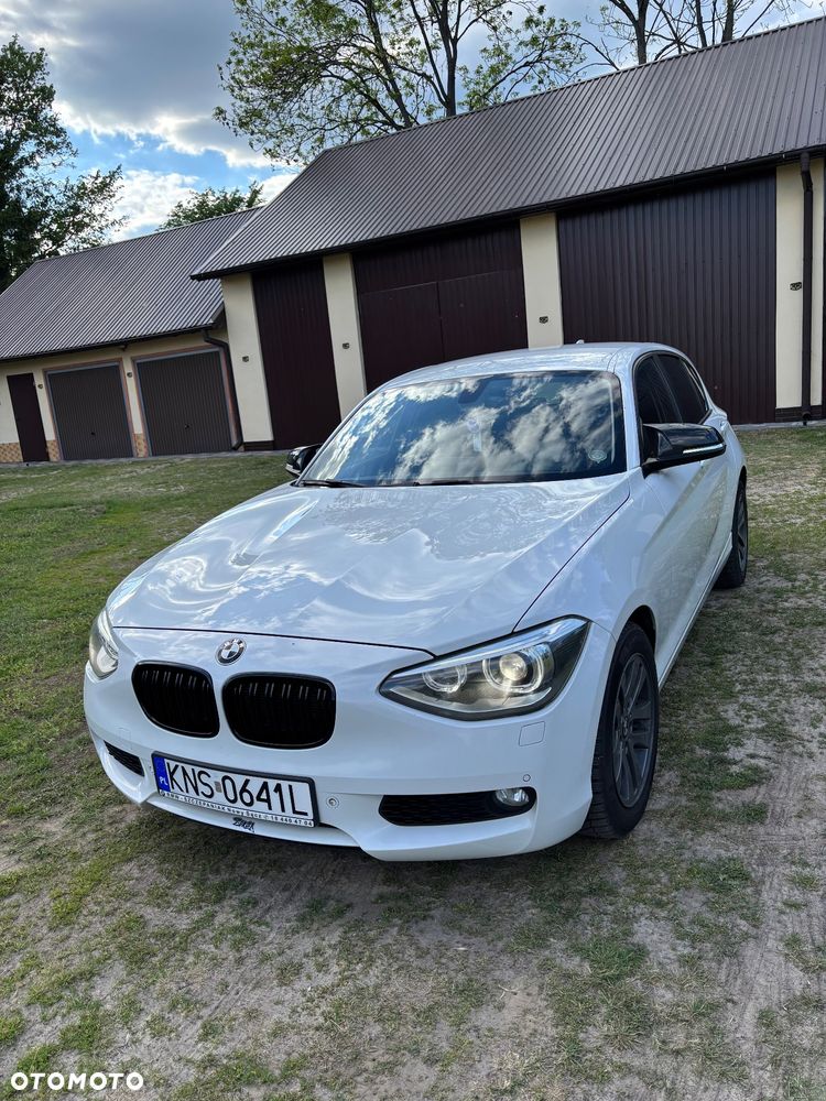 BMW Seria 1 120d xDrive - 4