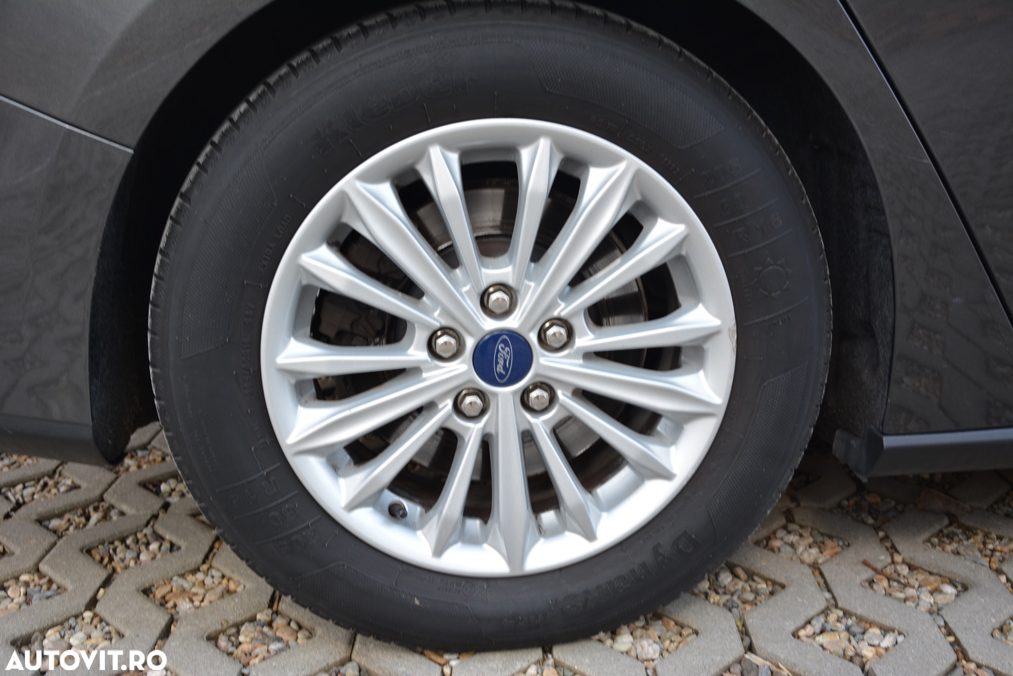 Ford Focus Turnier 1.5 EcoBlue Start-Stopp-System TITANIUM X - 24