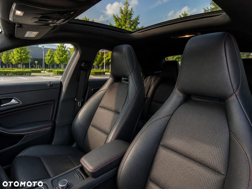 Mercedes-Benz CLA 200 (CDI) d 7G-DCT AMG Line - 3