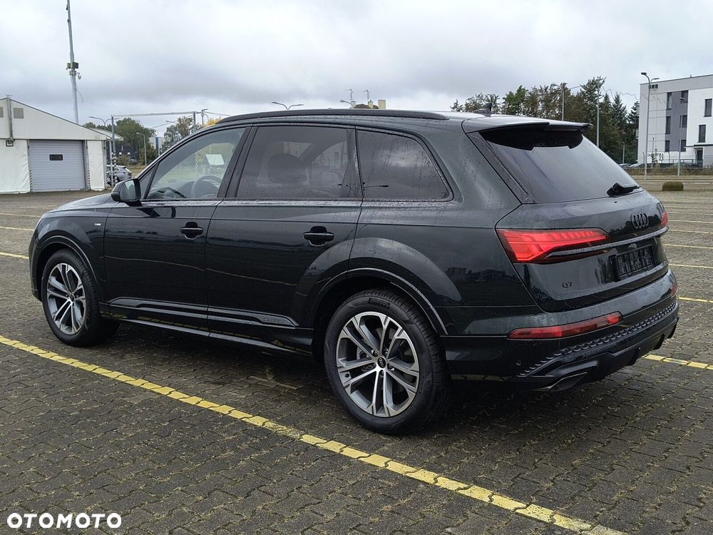 Audi Q7 - 13
