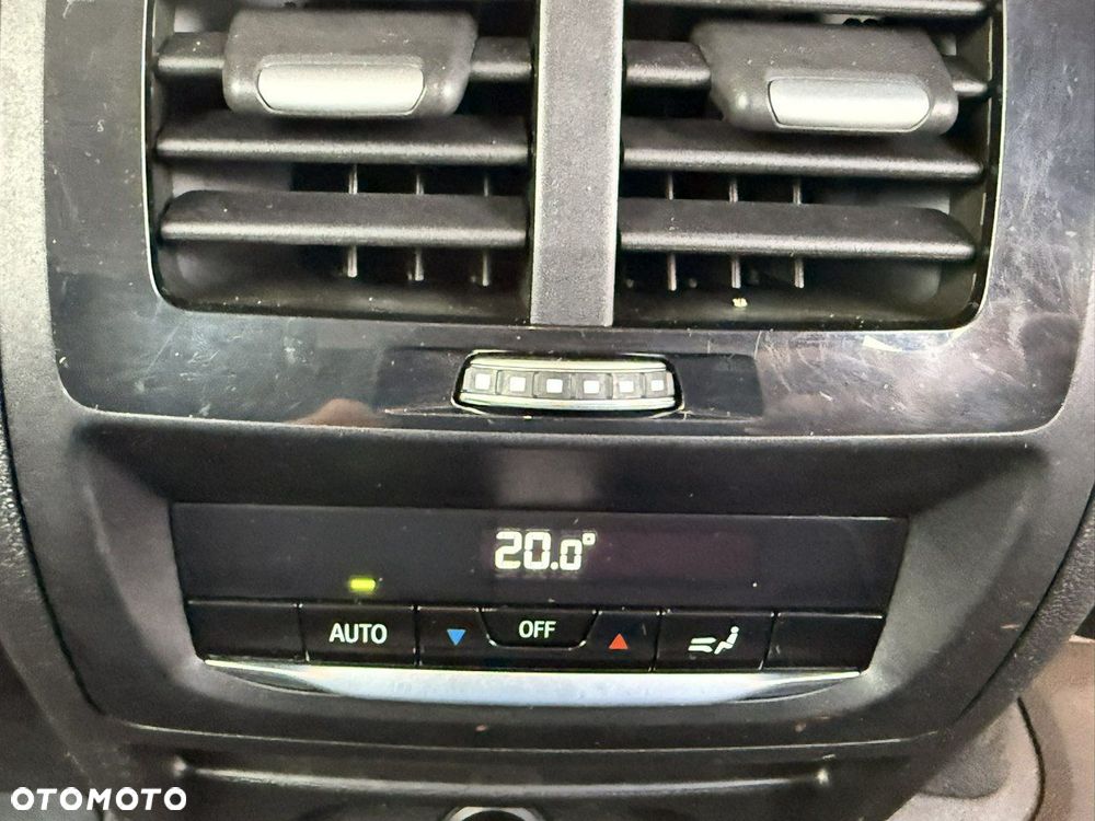 BMW X3 xDrive20d xLine - 23