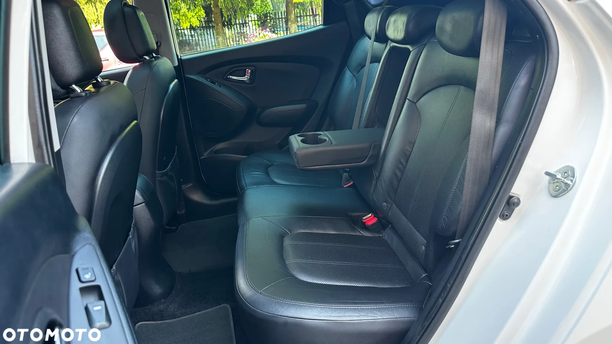 Hyundai ix35 2.0 CRDi 4WD Automatik Premium - 18