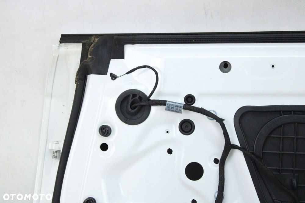 ORYGINALNE DRZWI PRAWY TYŁ AUDI A5 8T LIFT SPORTBACK LY9C - 8